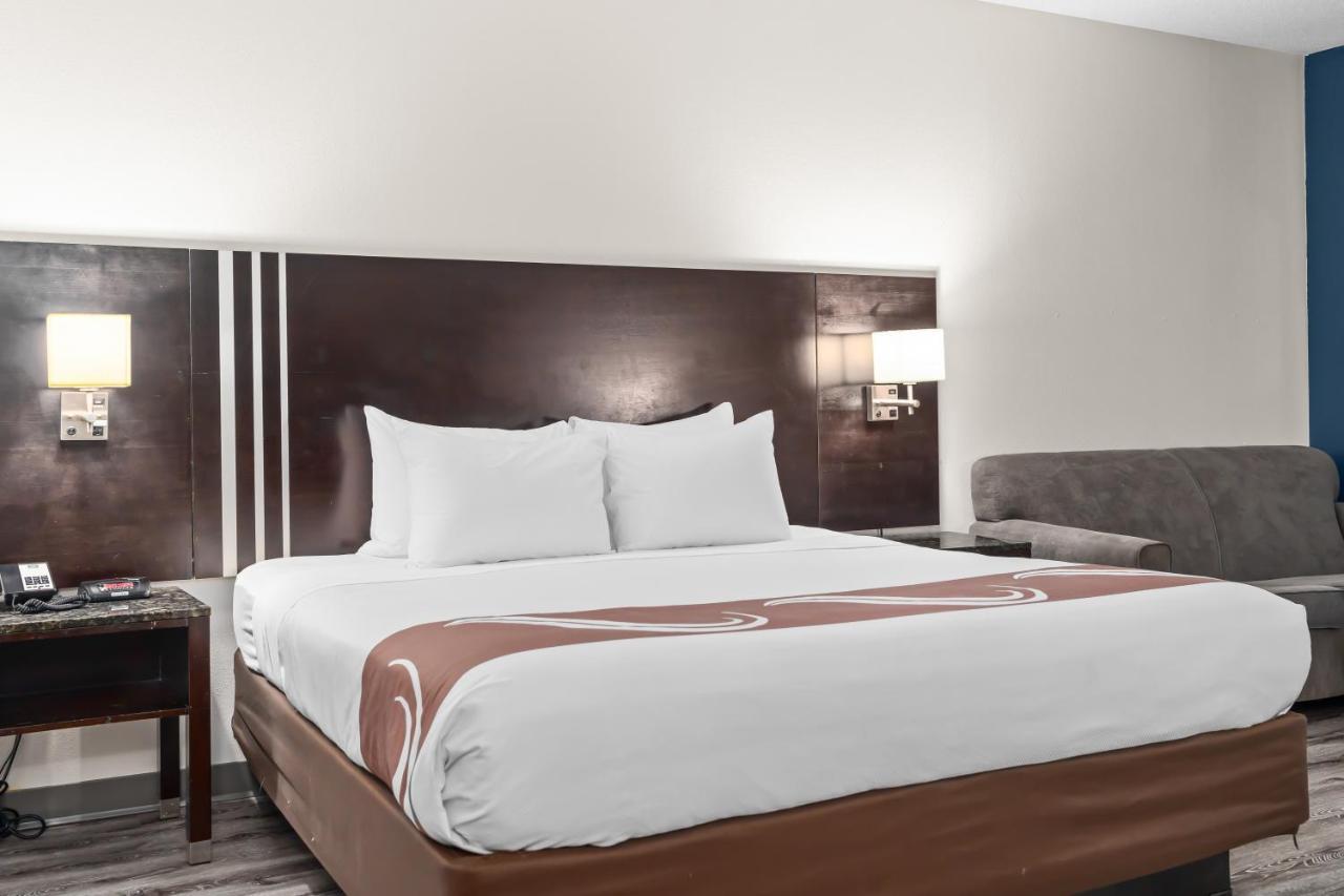 Quality Inn & Suites Mall Of America - Msp Airport Μπλούμινγκτον Εξωτερικό φωτογραφία