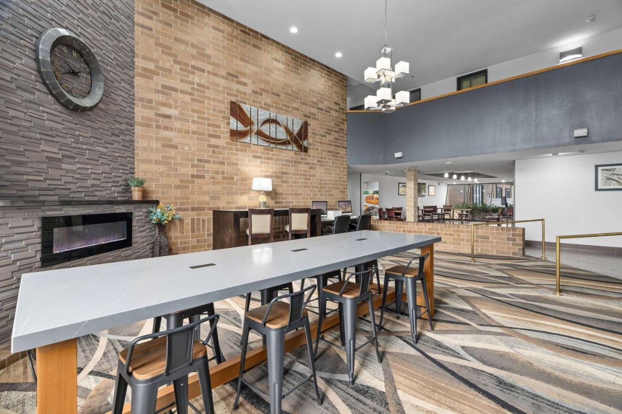 Quality Inn & Suites Mall Of America - Msp Airport Μπλούμινγκτον Εξωτερικό φωτογραφία