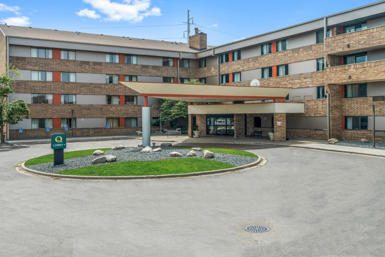 Quality Inn & Suites Mall Of America - Msp Airport Μπλούμινγκτον Εξωτερικό φωτογραφία