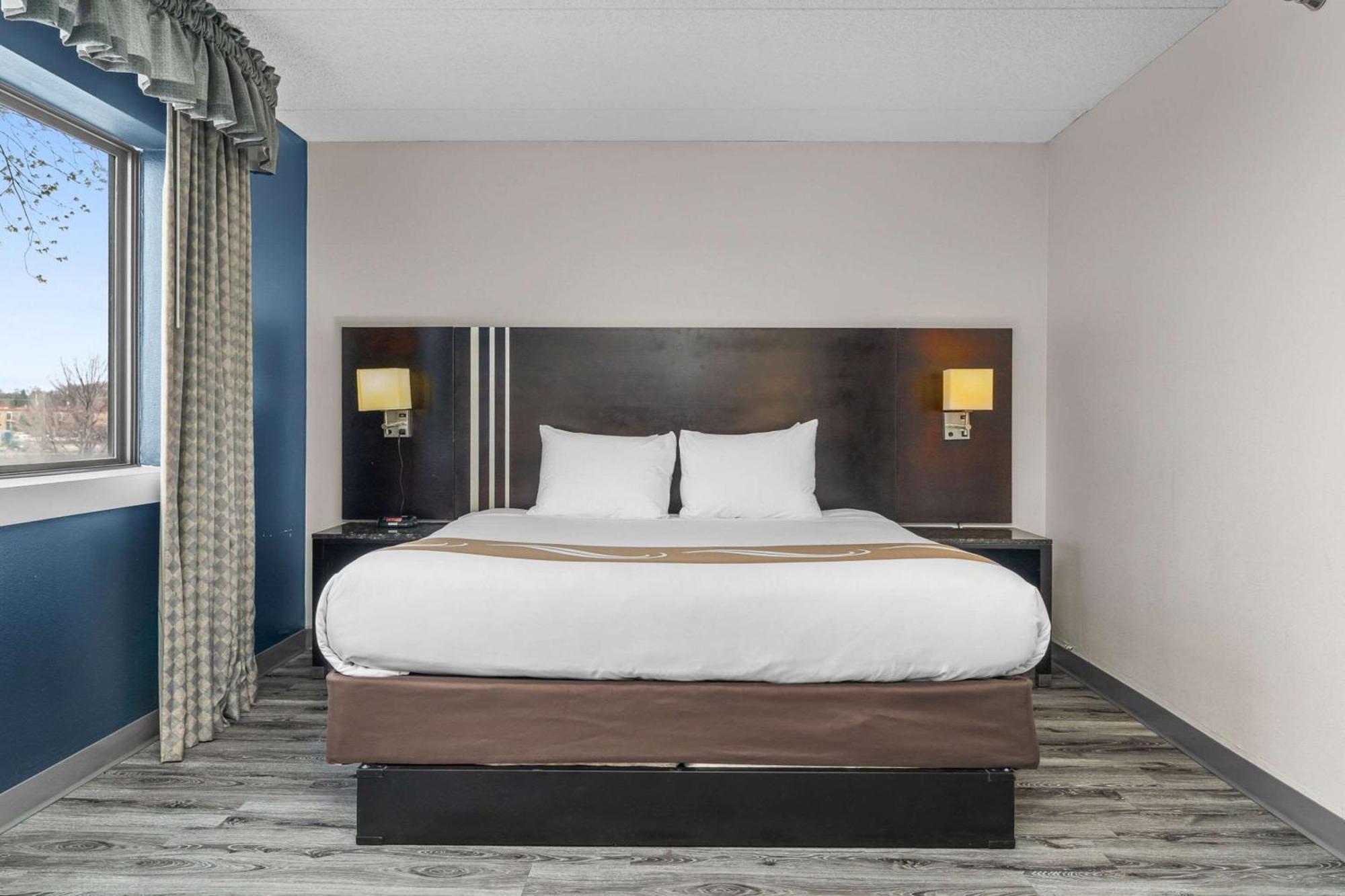 Quality Inn & Suites Mall Of America - Msp Airport Μπλούμινγκτον Εξωτερικό φωτογραφία