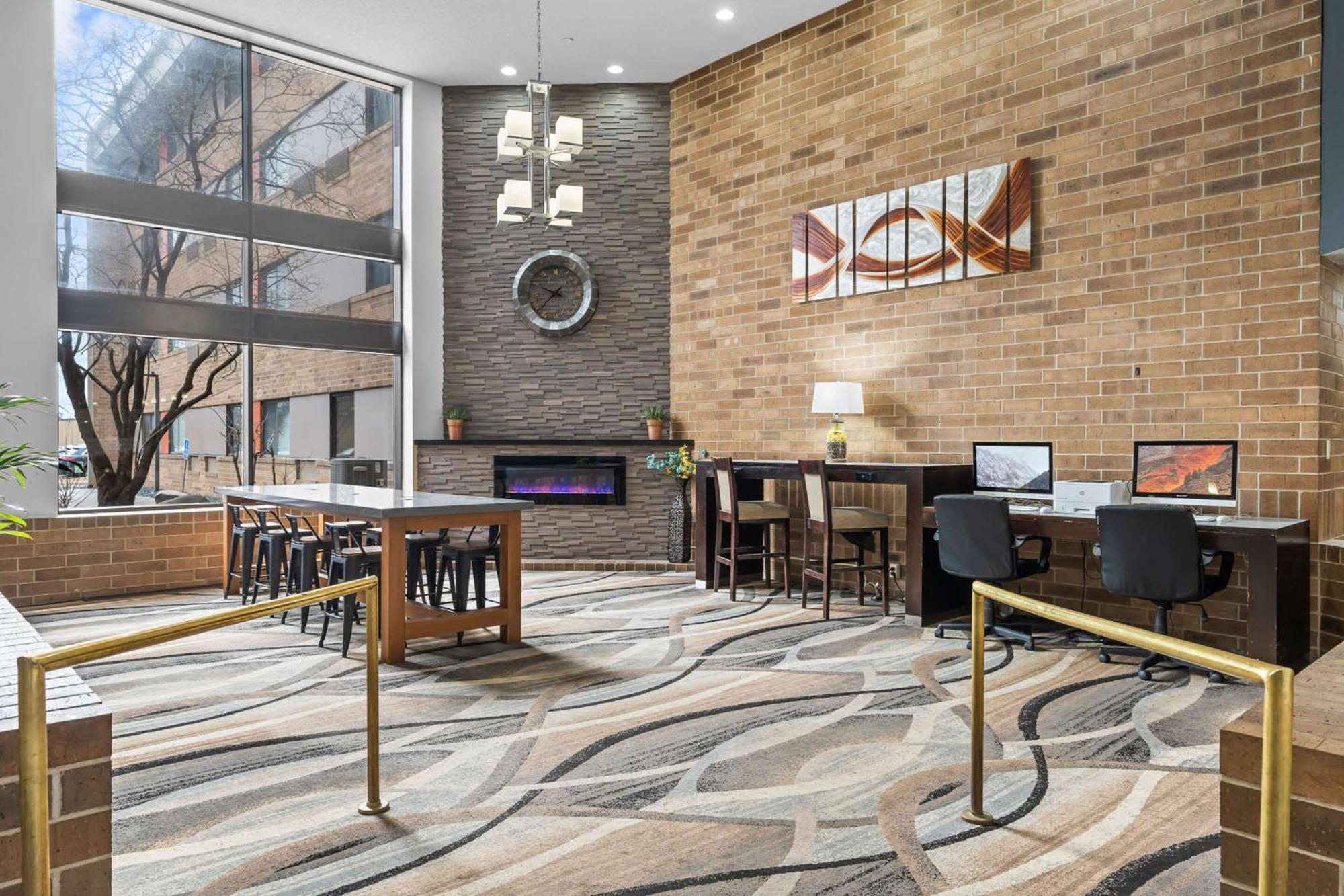 Quality Inn & Suites Mall Of America - Msp Airport Μπλούμινγκτον Εξωτερικό φωτογραφία