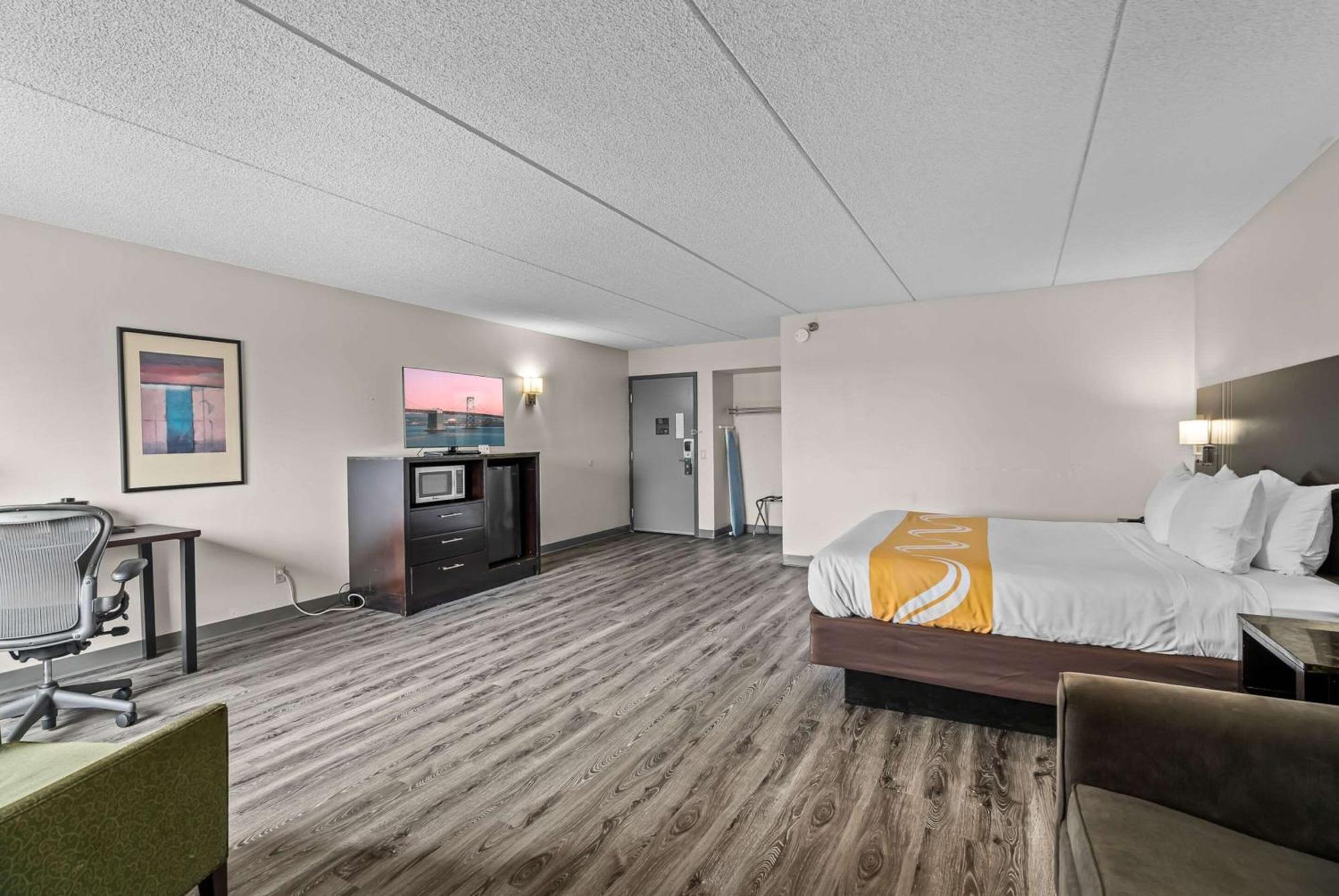 Quality Inn & Suites Mall Of America - Msp Airport Μπλούμινγκτον Εξωτερικό φωτογραφία