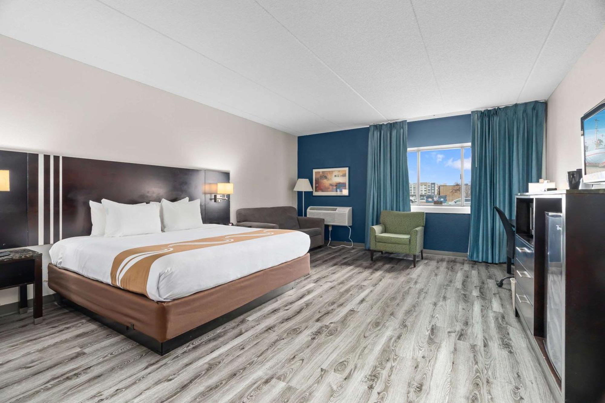 Quality Inn & Suites Mall Of America - Msp Airport Μπλούμινγκτον Εξωτερικό φωτογραφία