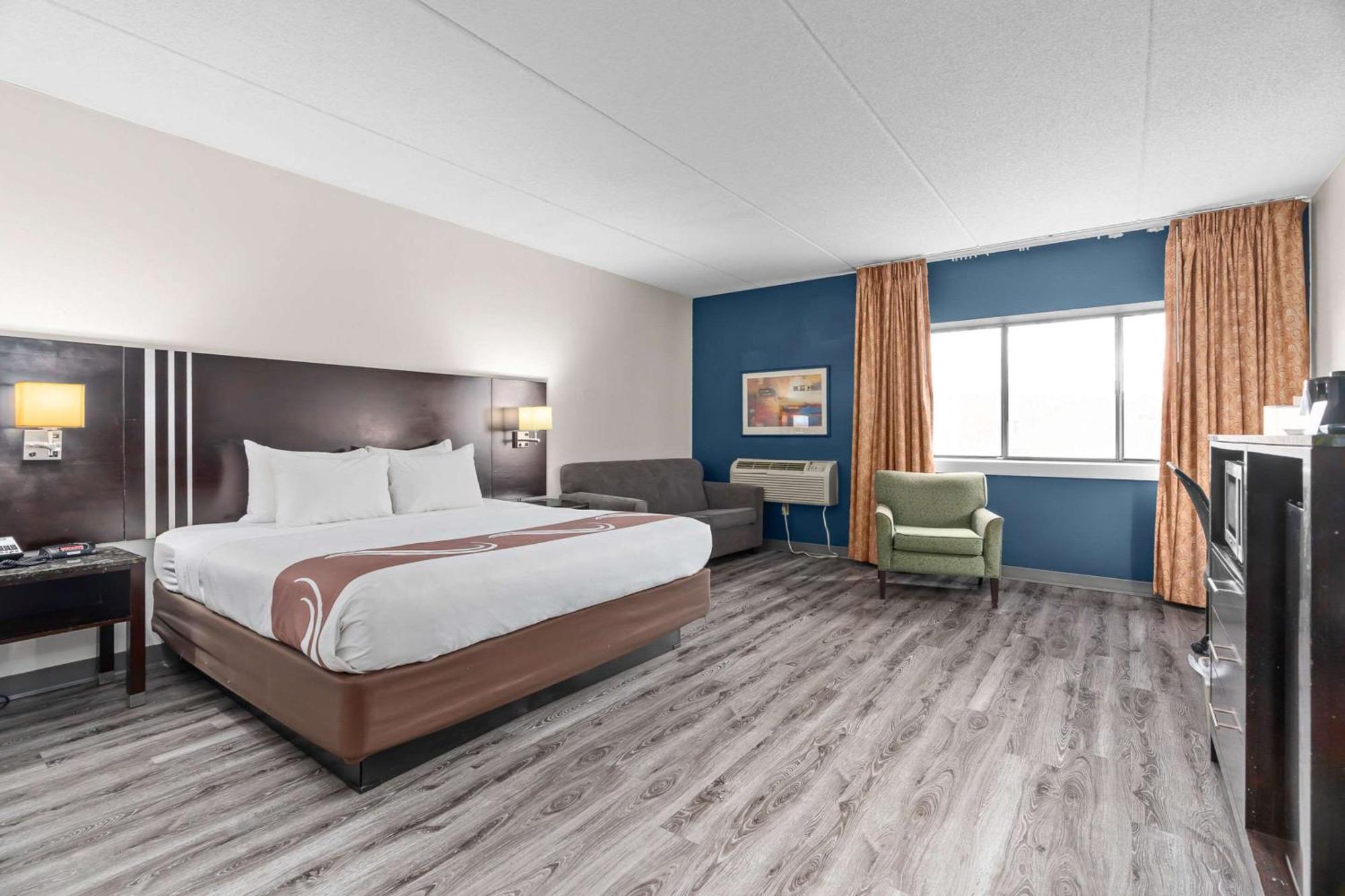 Quality Inn & Suites Mall Of America - Msp Airport Μπλούμινγκτον Εξωτερικό φωτογραφία