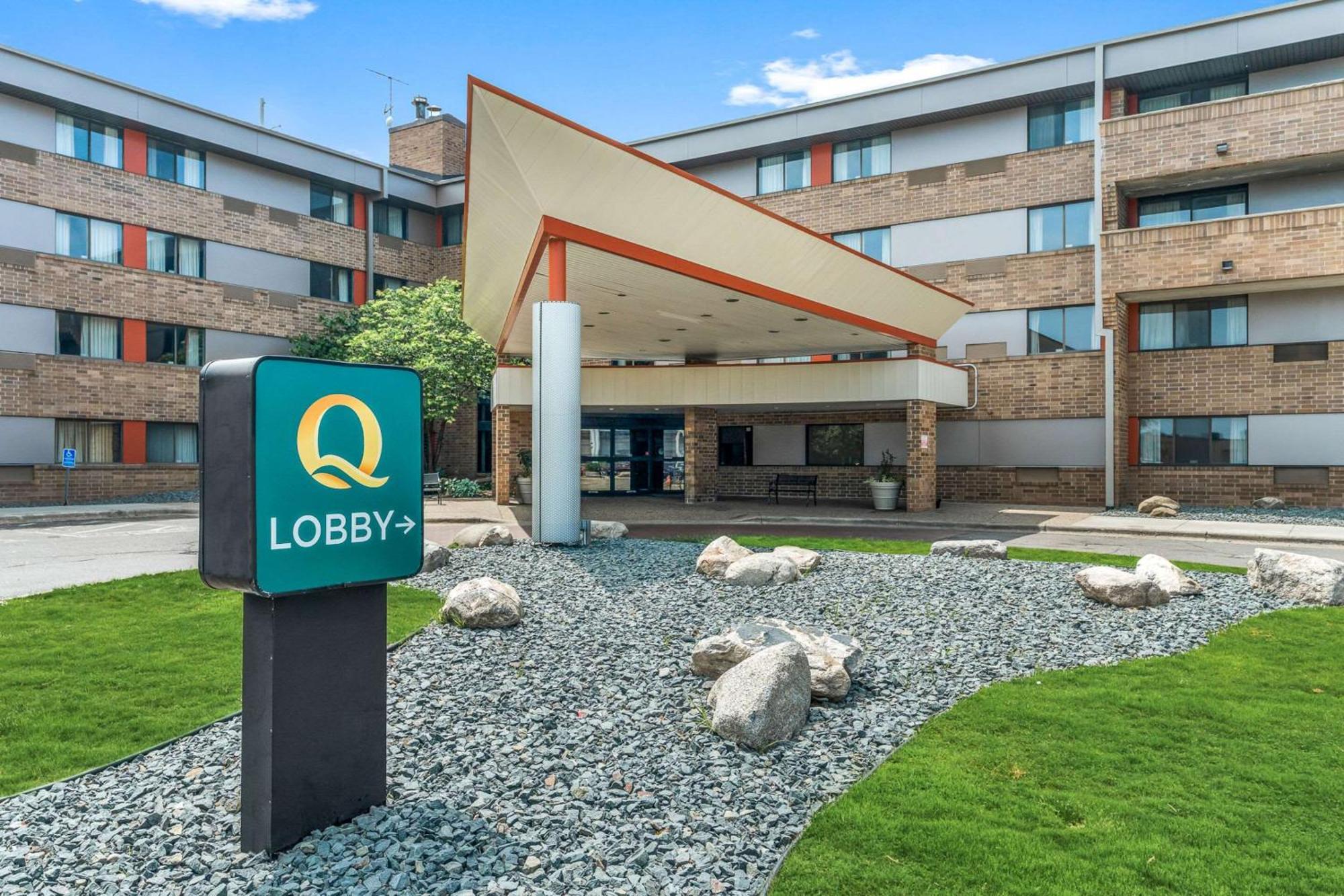 Quality Inn & Suites Mall Of America - Msp Airport Μπλούμινγκτον Εξωτερικό φωτογραφία